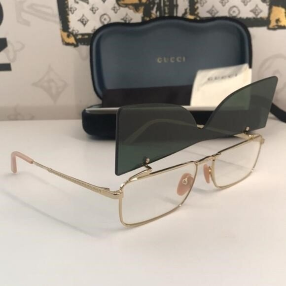 New Authentic Gucci GG0363S 001 Gold Flip-Up Rectangular Sunglasses Green Lenses - Picture 10 of 13